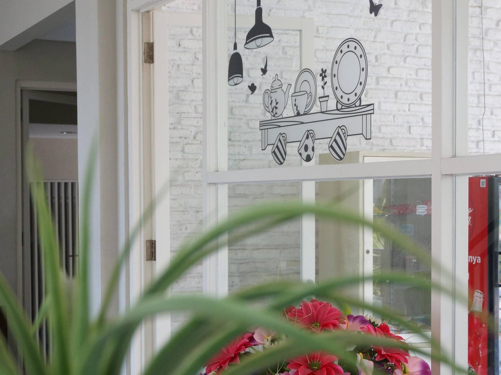 Rumah Cassa Guest House Surabaia Exterior foto